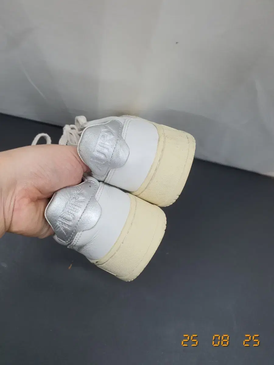 thumbnail-4